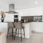 Luxury 3br With Private Terrace