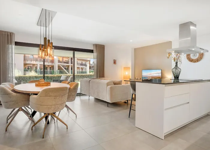 Luxury 3br With Private Terrace Apartament *