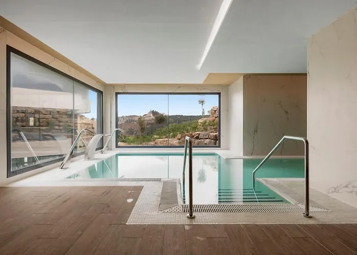 Luxury 3br With Private Terrace