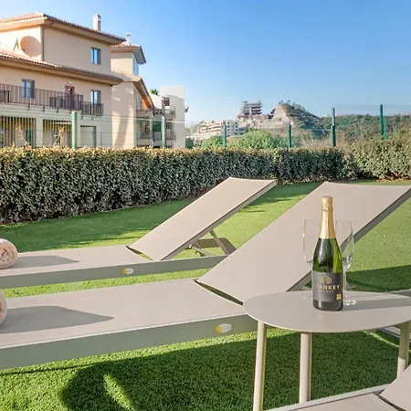 Апартаменты Luxury 3br With Private Terrace Эстепона