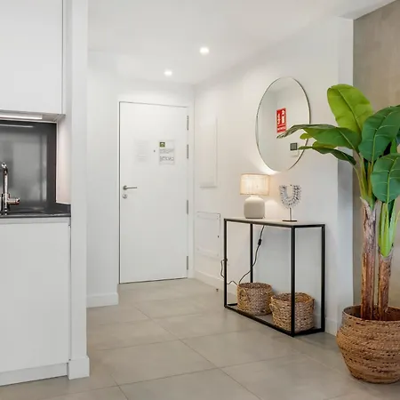 Апартаменты Luxury 3br With Private Terrace Эстепона